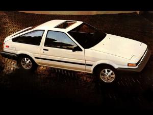 Toyota Corolla SR5 sport Liftback 1984 года